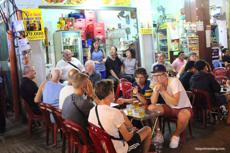 bui-vien-street-the-best-saigon-nightlife-things-to-do-at-bui-vien